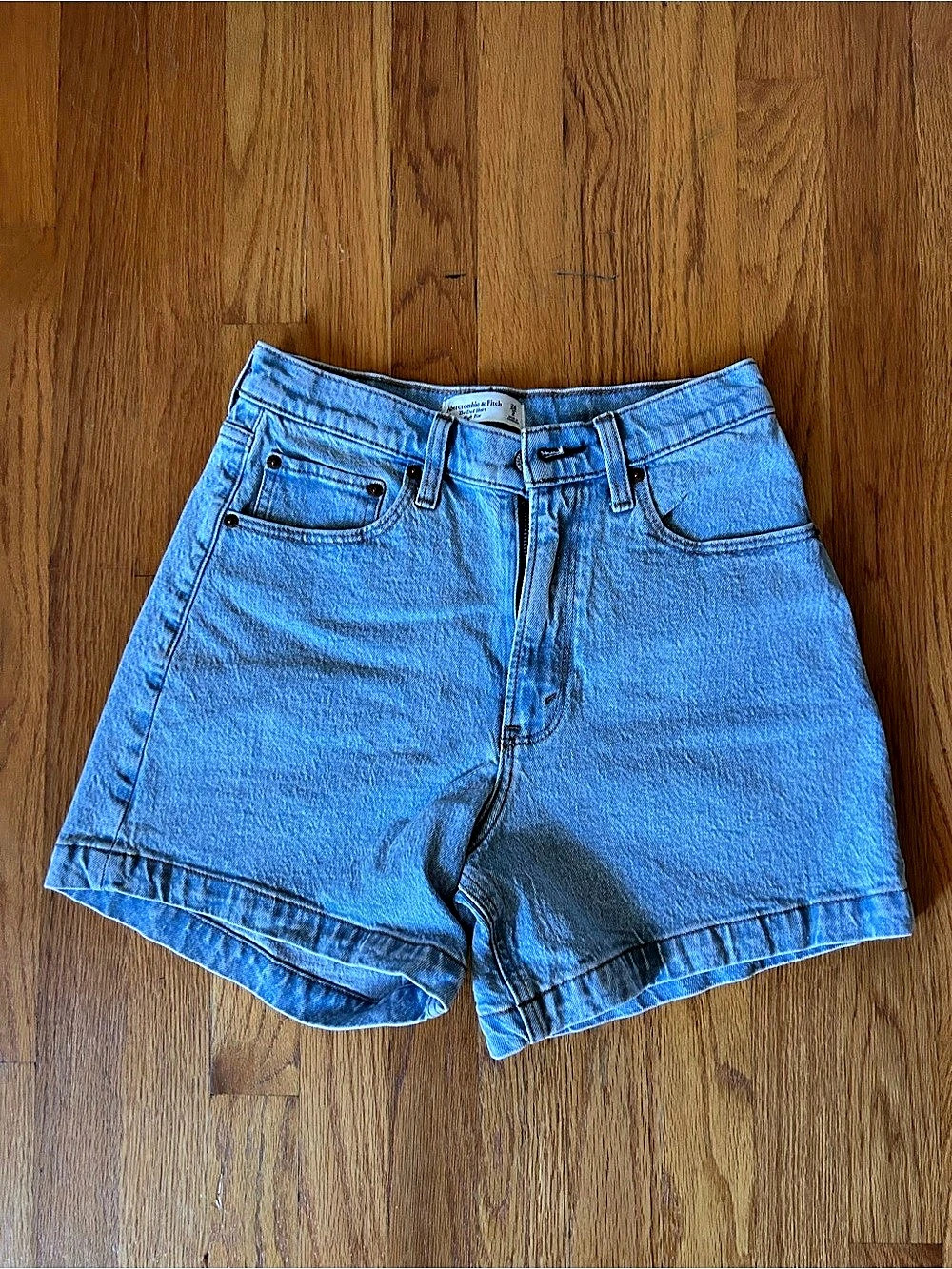 Abercrombie & Fitch The Dad Short High Rise Jean Shorts Blue Size 26